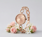 VOXRO Geometric Link Quartz Timepiece