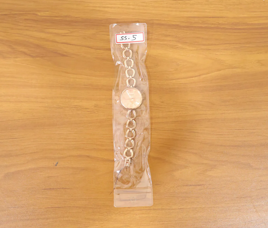VOXRO Geometric Link Quartz Timepiece
